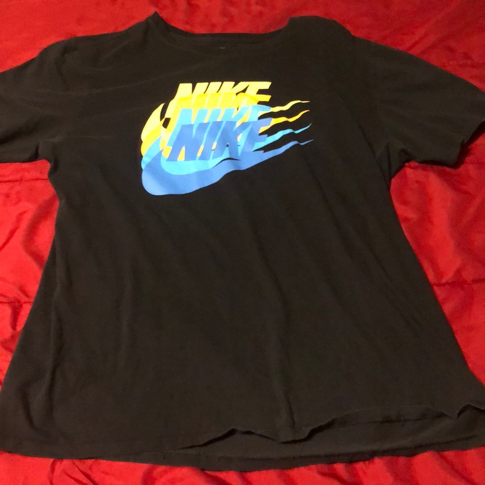 Men’s Nike Tee